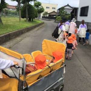 梅雨の間の晴れの日は貴重！急遽公園へ行くことにしました。