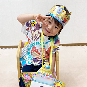 お誕生日の子ども