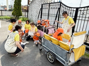 避難訓練の点呼の様子