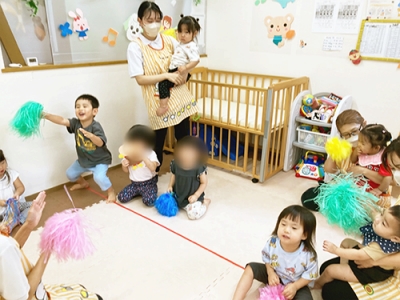 お友達を応援する子どもたち