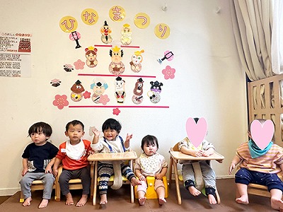 ひなまつり会の記念撮影