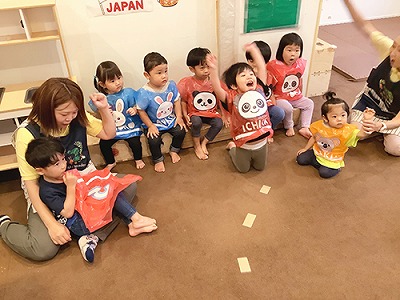 開会式で「エイエイオー!」